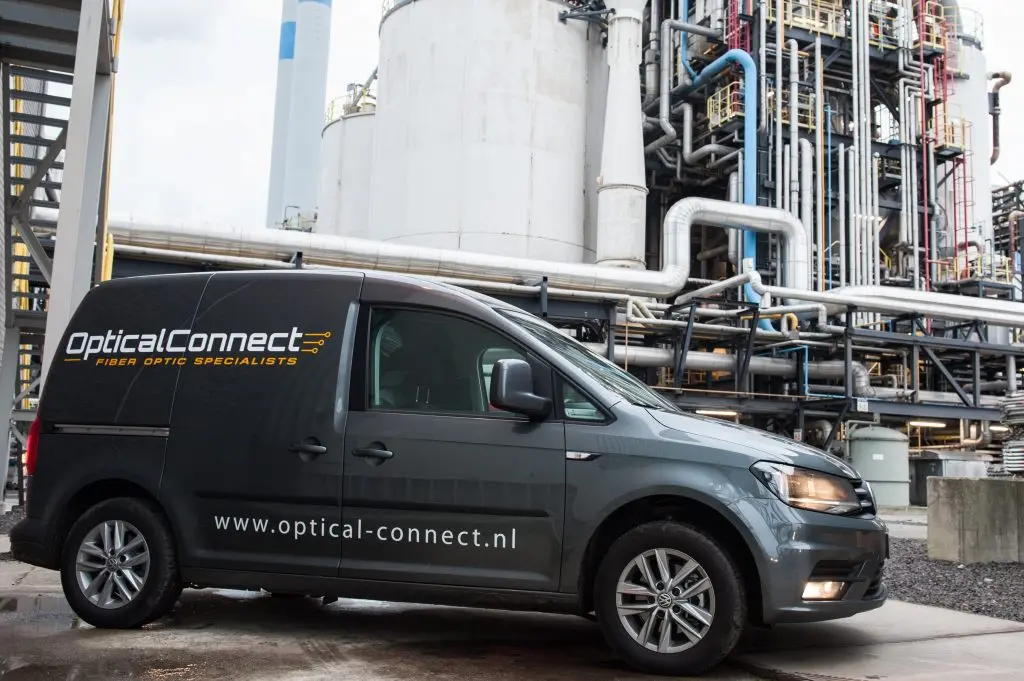 Onze ervaring als glasvezelbedrijf in de industrie